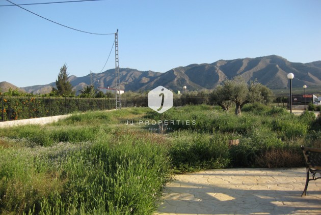 Segunda mano - Casa de campo -
Benferri - Inland