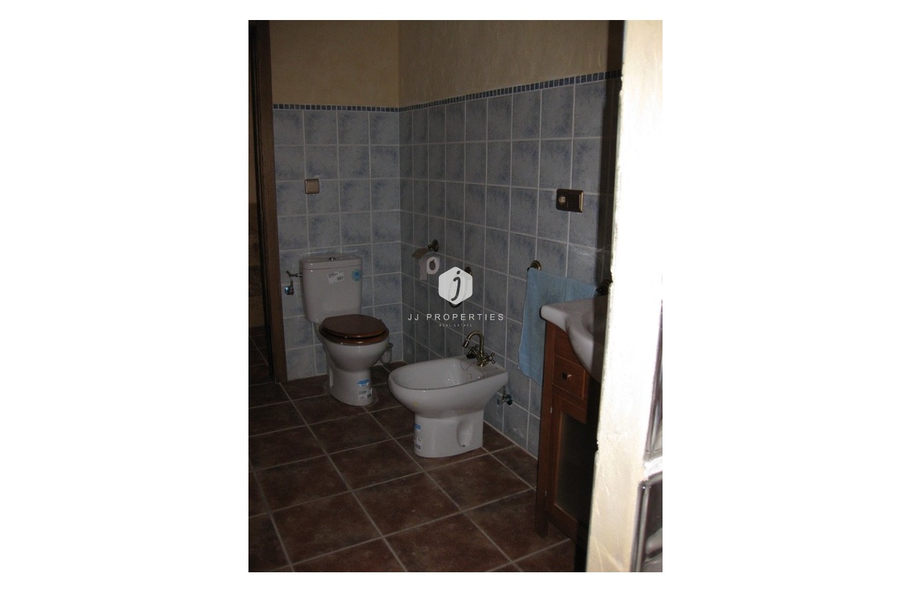 Segunda mano - Casa de campo -
Benferri - Inland