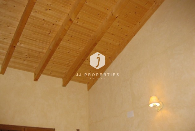 Segunda mano - Casa de campo -
Benferri - Inland