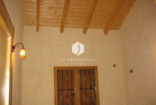 Segunda mano - Casa de campo -
Benferri - Inland