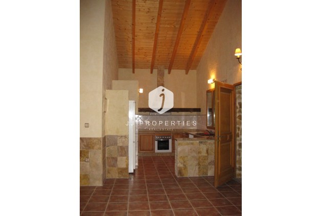 Segunda mano - Casa de campo -
Benferri - Inland