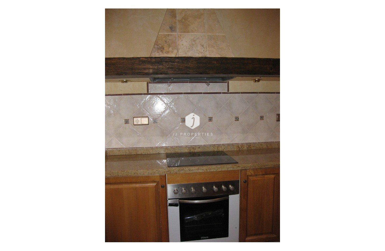 Segunda mano - Casa de campo -
Benferri - Inland