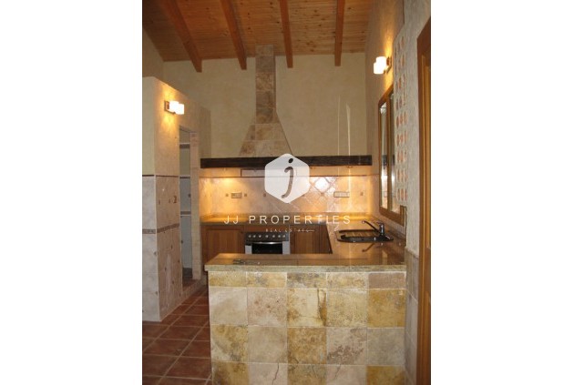 Segunda mano - Casa de campo -
Benferri - Inland