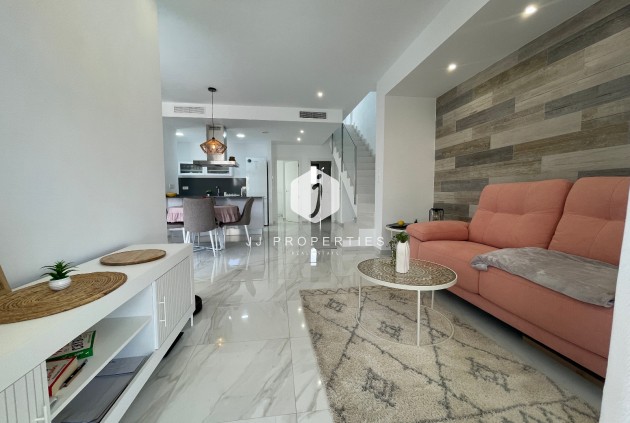 Resale - Villa -
Benijofar - Costa Blanca