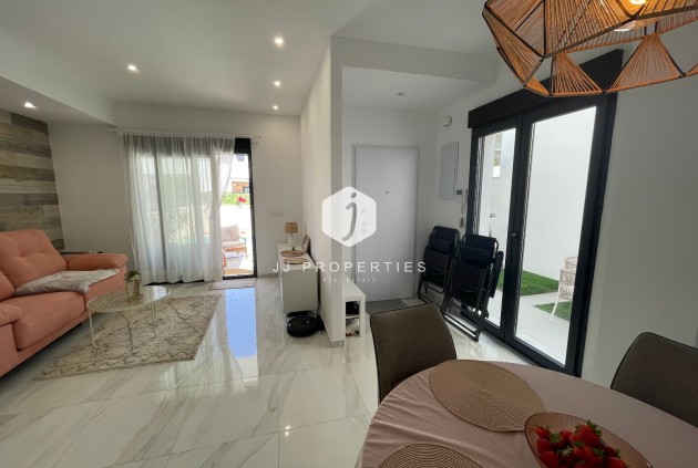 Resale - Villa -
Benijofar - Costa Blanca