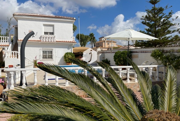 Resale - Villa -
Ciudad Quesada - Costa Blanca