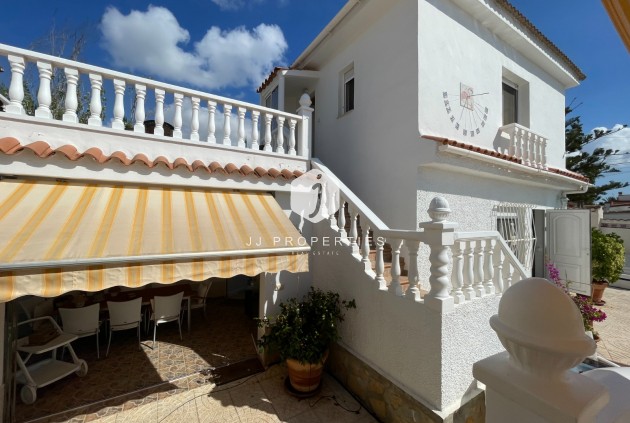 Resale - Villa -
Ciudad Quesada - Costa Blanca