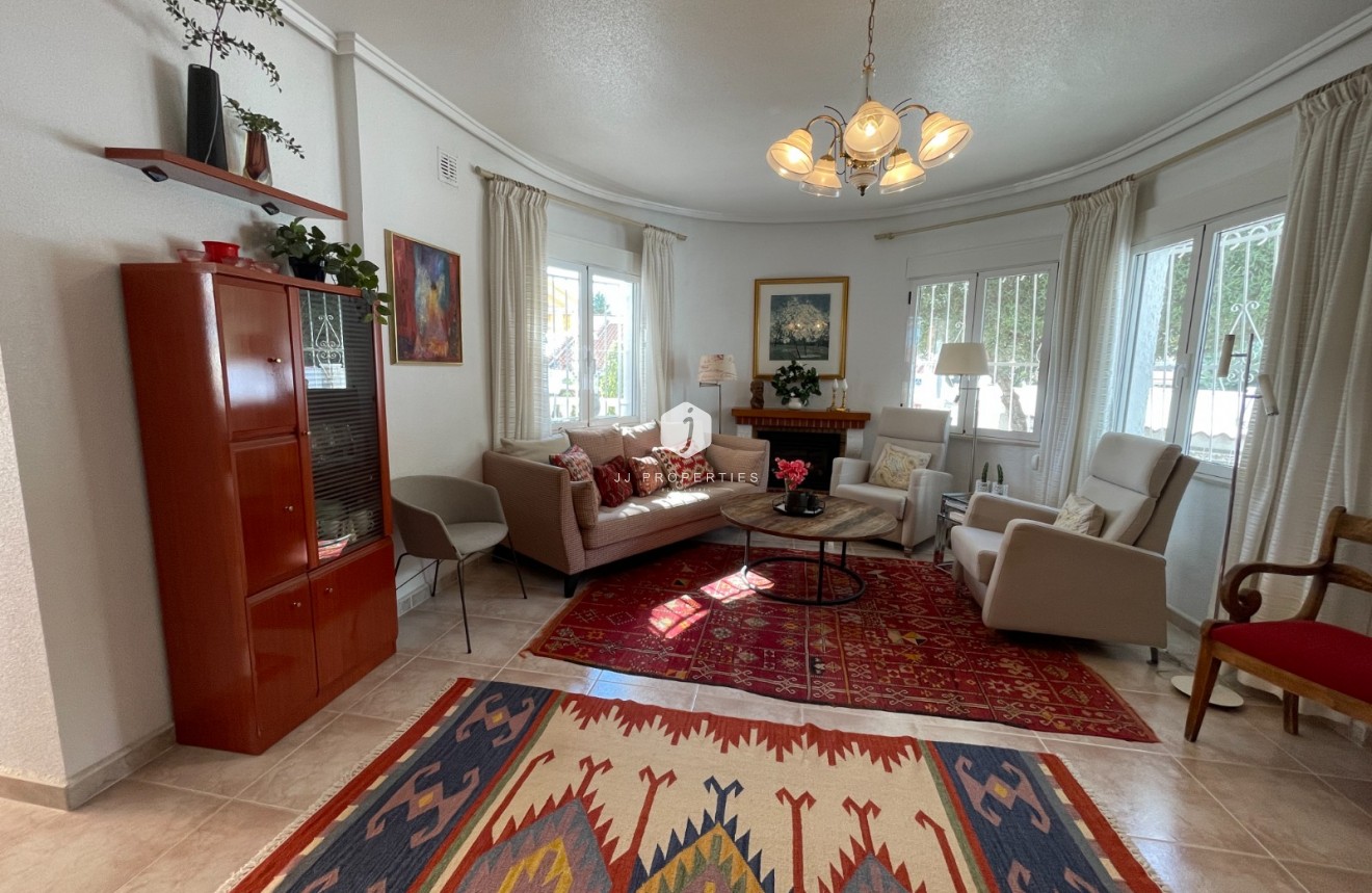 Resale - Villa -
Ciudad Quesada - Costa Blanca