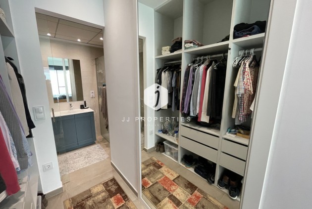 Resale - Villa -
Dolores - Costa Blanca