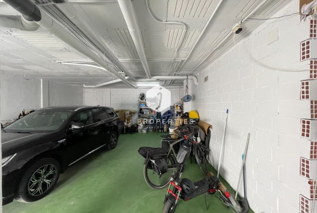 Resale - Villa -
Dolores - Costa Blanca