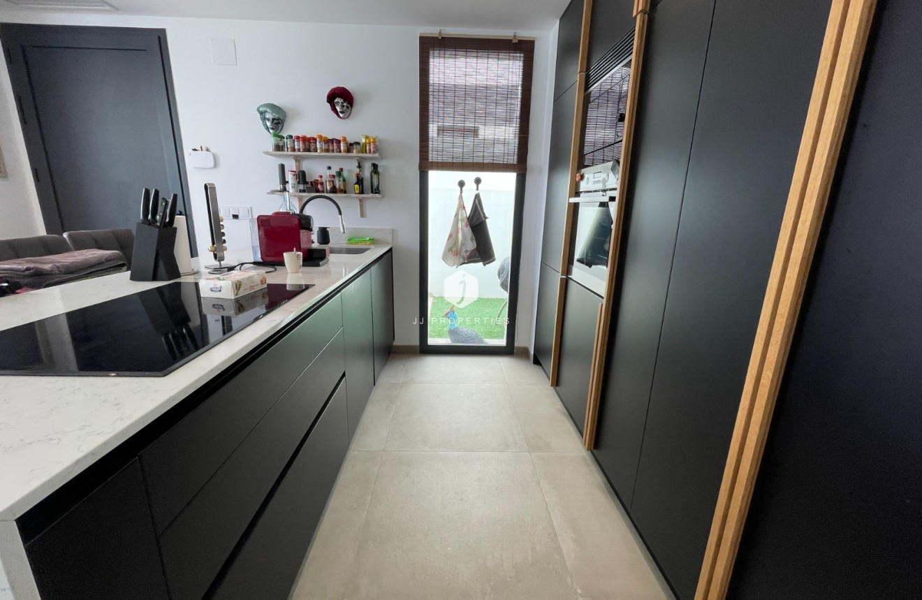 Resale - Villa -
Dolores - Costa Blanca