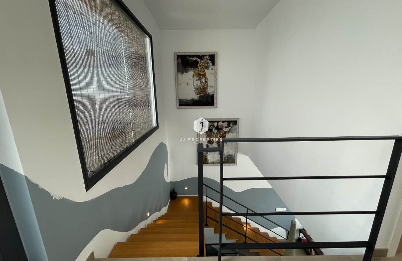 Resale - Villa -
Dolores - Costa Blanca