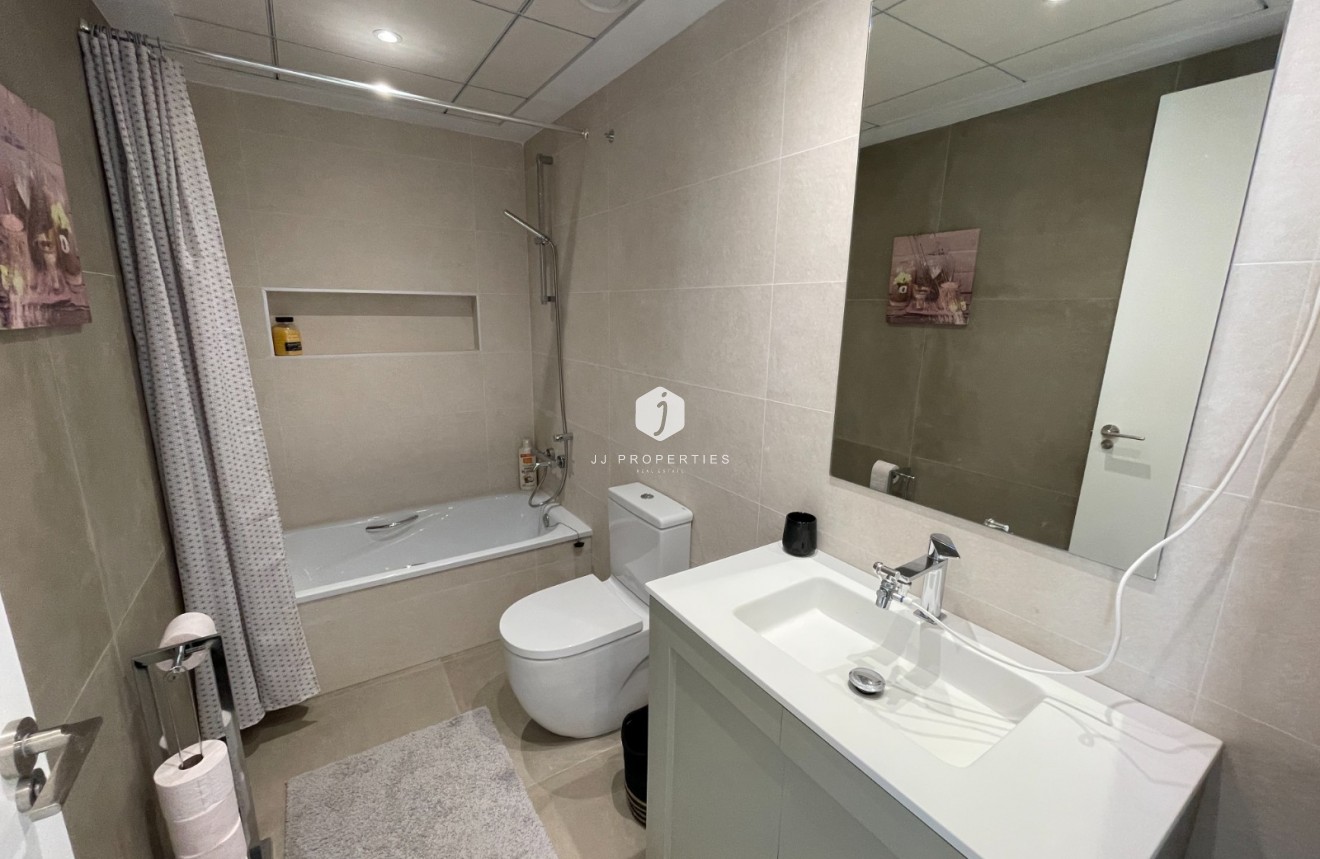 Resale - Villa -
Dolores - Costa Blanca