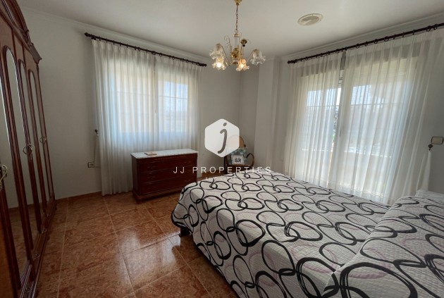 Aus zweiter Hand - Chalet -
Formentera del Segura - Costa Blanca