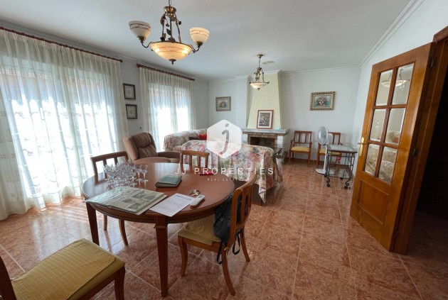 Aus zweiter Hand - Chalet -
Formentera del Segura - Costa Blanca