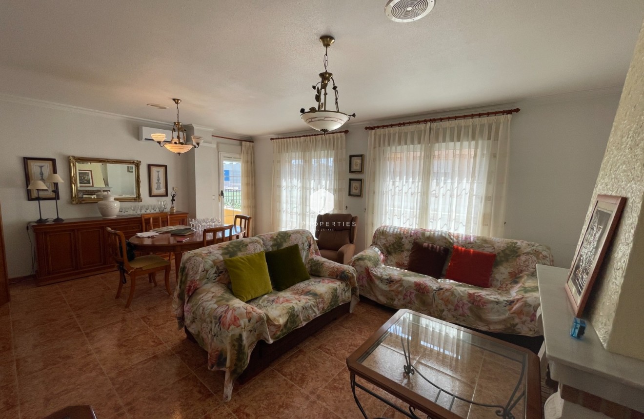 Aus zweiter Hand - Chalet -
Formentera del Segura - Costa Blanca