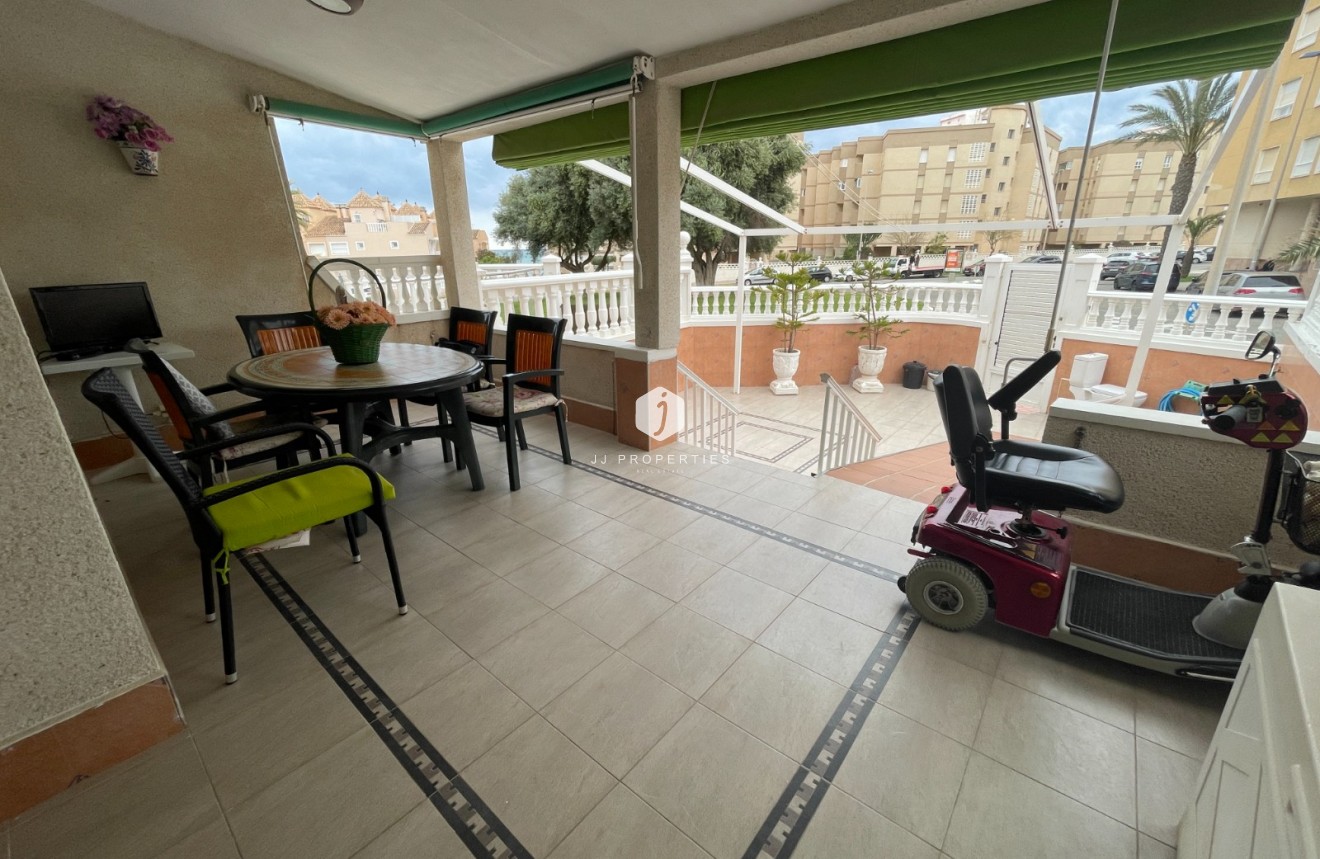 Aus zweiter Hand - Chalet -
Guardamar del Segura - Costa Blanca