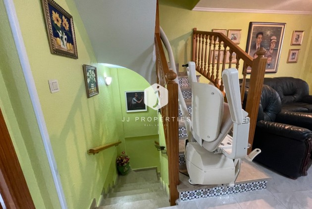 Aus zweiter Hand - Chalet -
Guardamar del Segura - Costa Blanca