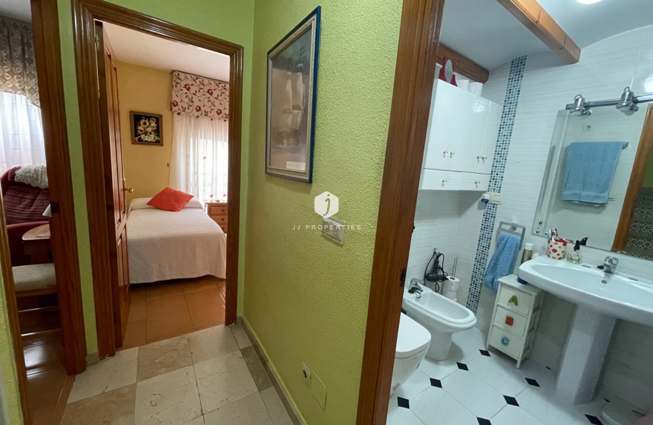 Aus zweiter Hand - Chalet -
Guardamar del Segura - Costa Blanca