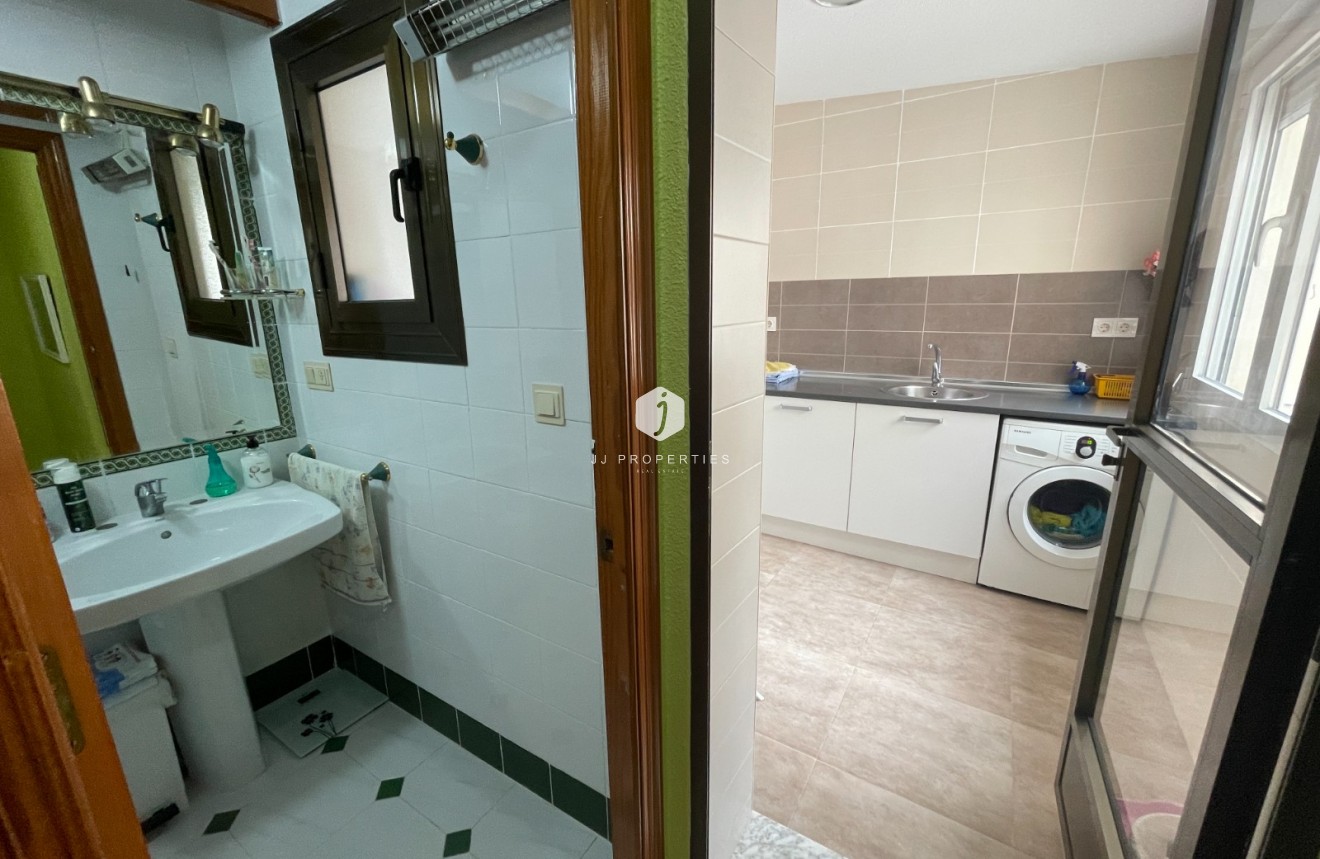 Aus zweiter Hand - Chalet -
Guardamar del Segura - Costa Blanca