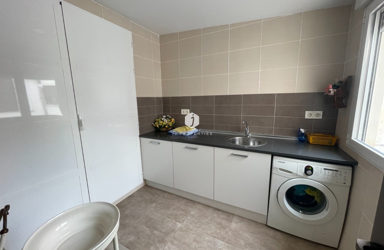 Aus zweiter Hand - Chalet -
Guardamar del Segura - Costa Blanca