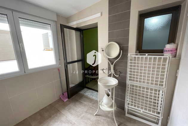 Aus zweiter Hand - Chalet -
Guardamar del Segura - Costa Blanca