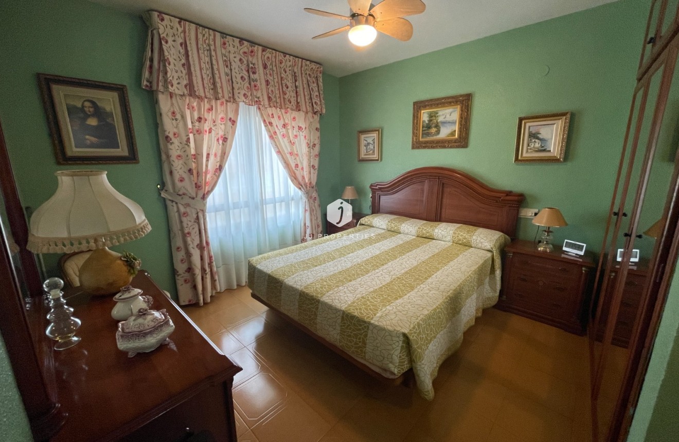 Aus zweiter Hand - Chalet -
Guardamar del Segura - Costa Blanca