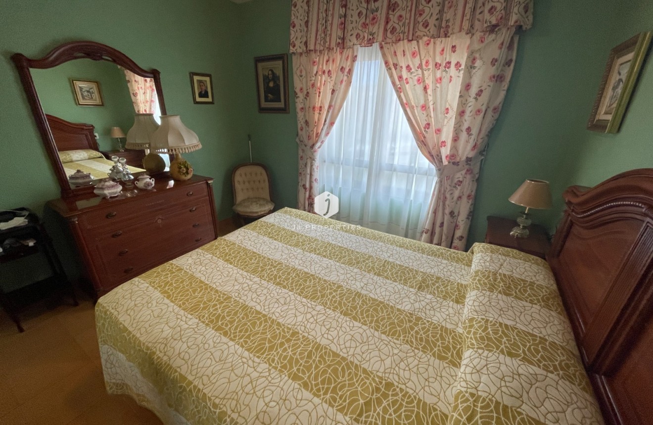 Aus zweiter Hand - Chalet -
Guardamar del Segura - Costa Blanca