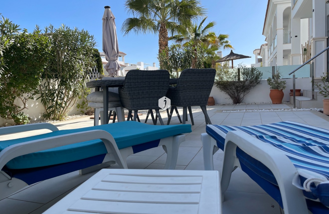 Aus zweiter Hand - Wohnung -
Rojales - Inland