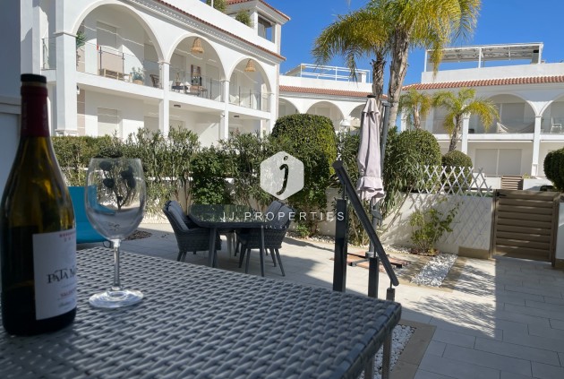 Aus zweiter Hand - Wohnung -
Rojales - Inland