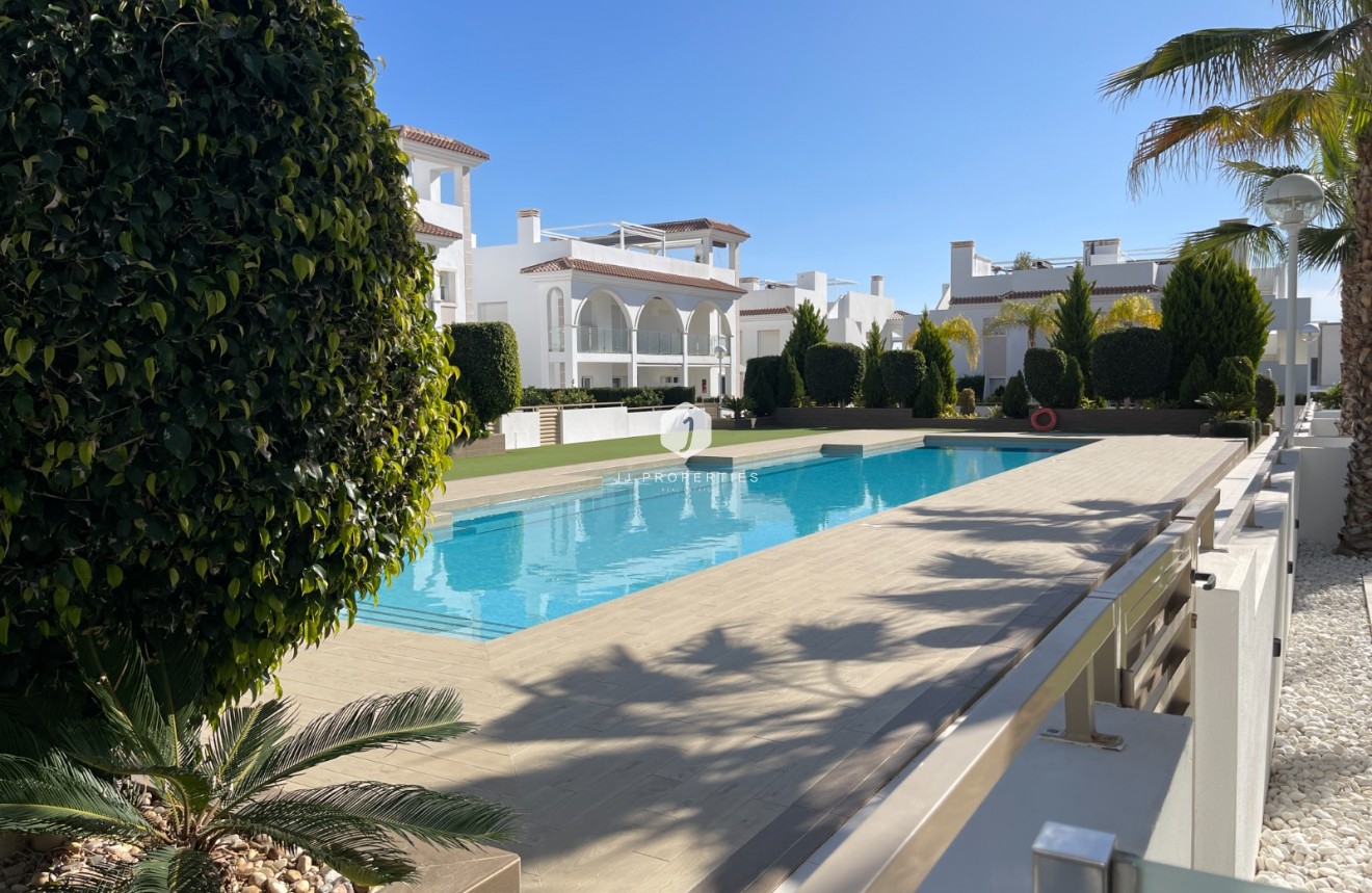 Aus zweiter Hand - Wohnung -
Rojales - Inland