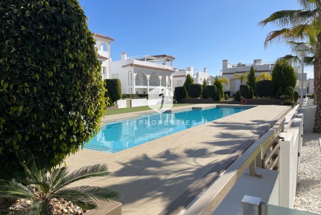 Aus zweiter Hand - Wohnung -
Rojales - Inland