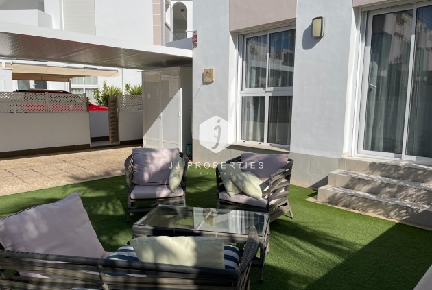 Aus zweiter Hand - Wohnung -
Rojales - Inland