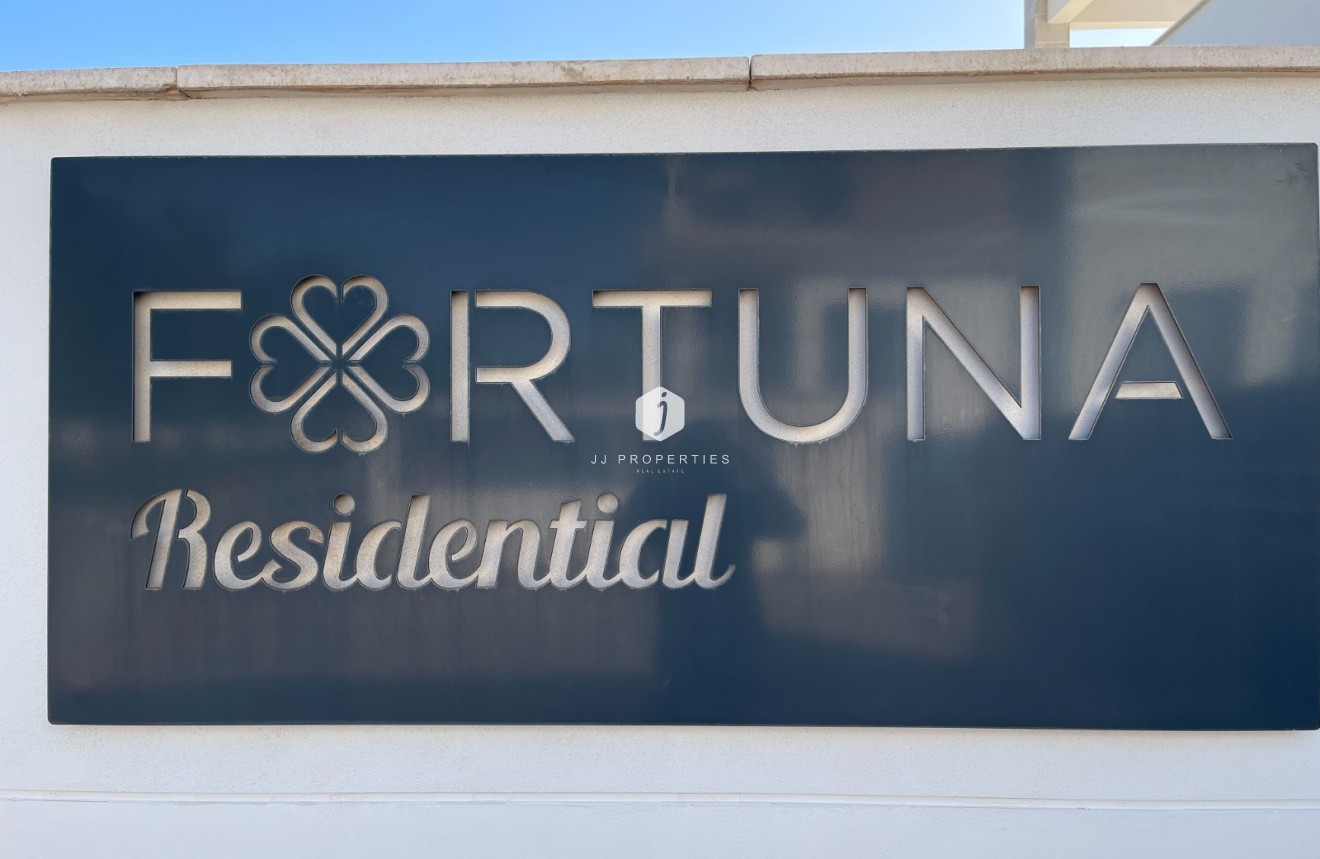 Aus zweiter Hand - Wohnung -
Rojales - Inland