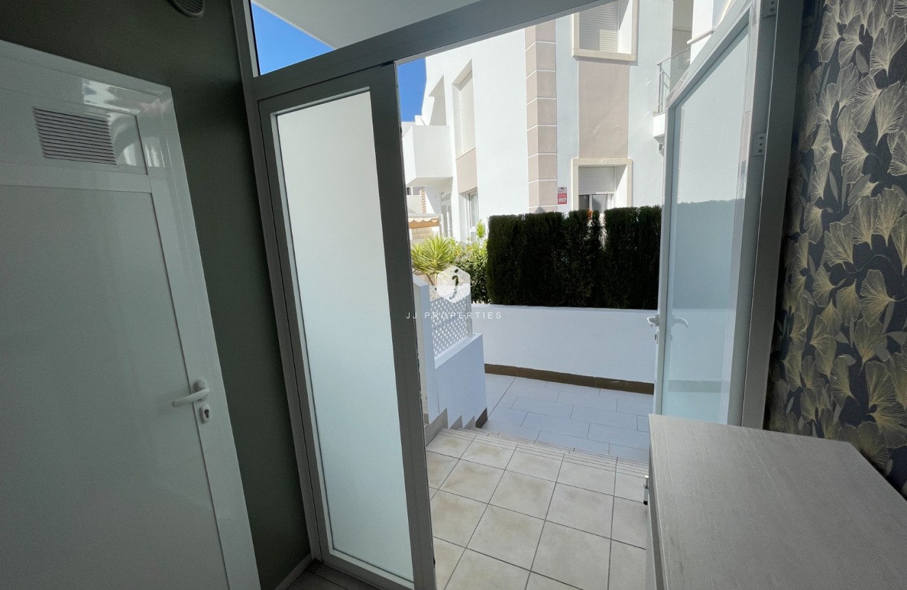 Aus zweiter Hand - Wohnung -
Rojales - Inland