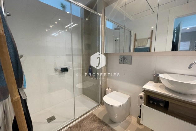 Aus zweiter Hand - Wohnung -
Rojales - Inland