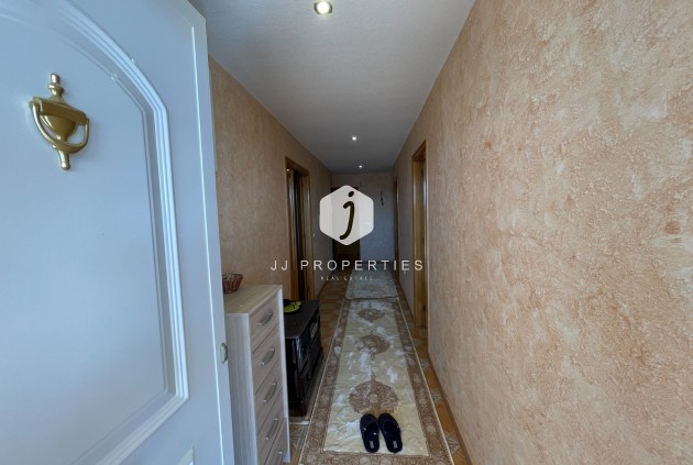 Resale - Villa -
Albatera - Inland