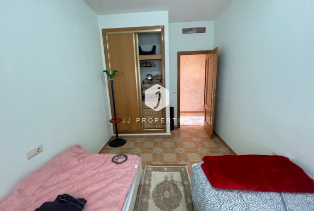 Resale - Villa -
Albatera - Inland