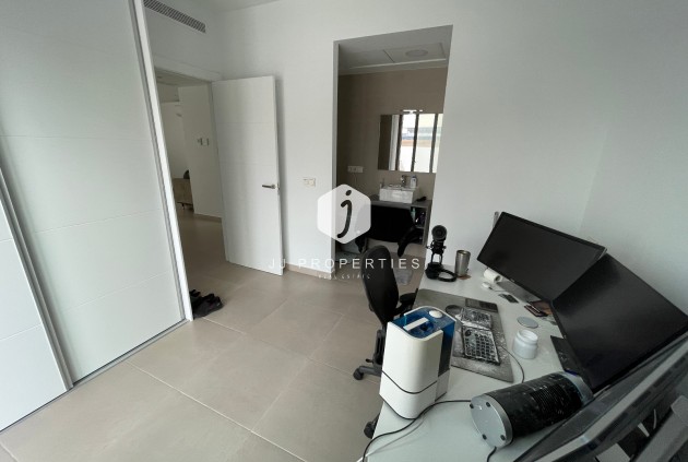 Z drugiej ręki - Villa -
Benijofar - Costa Blanca