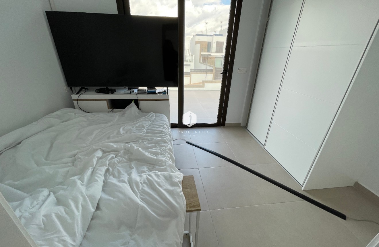 Z drugiej ręki - Villa -
Benijofar - Costa Blanca