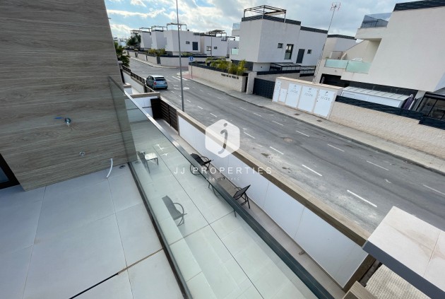 Z drugiej ręki - Villa -
Benijofar - Costa Blanca