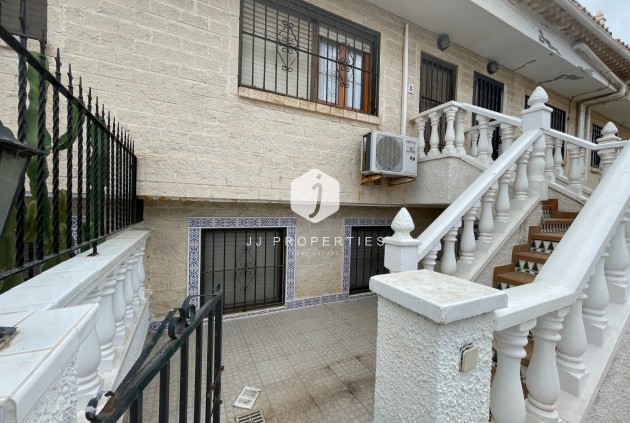 Segunda mano - Bungalow -
La Mata - Costa Blanca