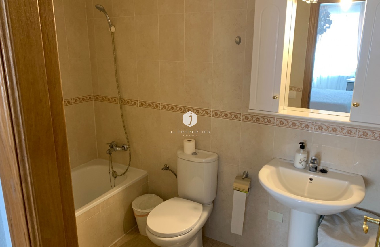 Resale - Apartment / flat -
Torrevieja - Costa Blanca