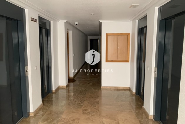 Resale - Apartment / flat -
Torrevieja - Costa Blanca