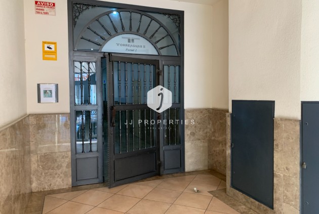 Resale - Apartment / flat -
Torrevieja - Costa Blanca