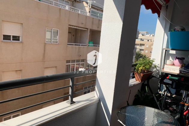 Resale - Apartment / flat -
Torrevieja - Costa Blanca