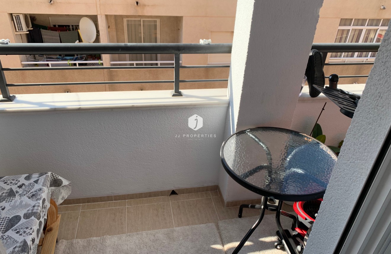Resale - Apartment / flat -
Torrevieja - Costa Blanca
