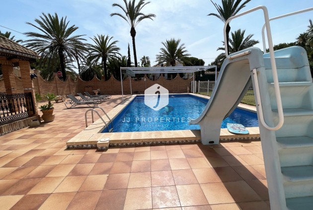 Resale - Villa -
Orihuela Costa - Costa Blanca