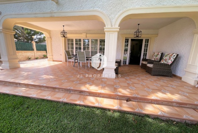 Resale - Villa -
Orihuela Costa - Costa Blanca