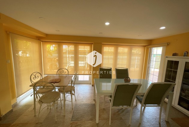 Resale - Villa -
Orihuela Costa - Costa Blanca